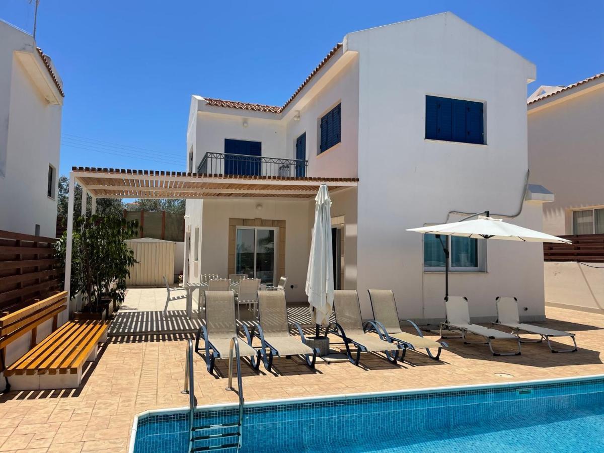 Sol Y Mar Malama Villa Paralimni Luaran gambar